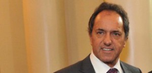 derf__656806_1132015_scioli