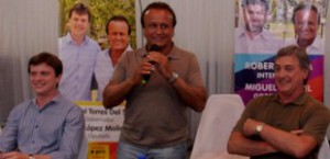 derf__658898_2532015_derf miguel del sel roy lopez